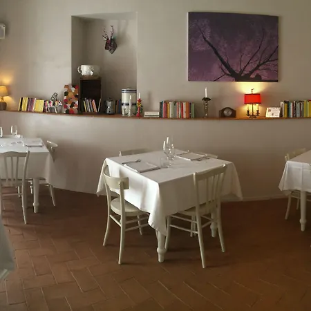 Altrocanto Nocleg ze śniadaniem Farindola